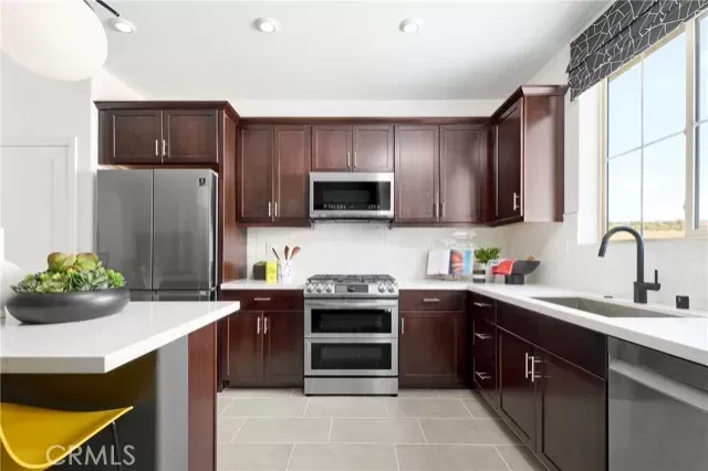 MLS: OC24080312 Condo For Sale