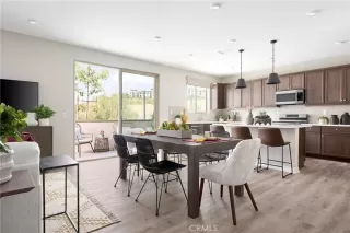 Photo #3: OC24080334 Listing