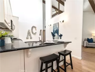 Photo #6: OC24081889 Listing