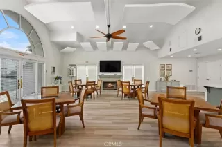 Photo #6: OC24085719 Listing