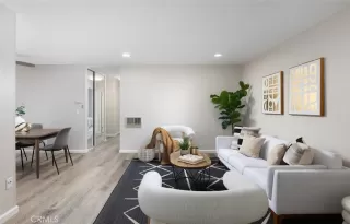 Photo #2: OC24116454 Listing 