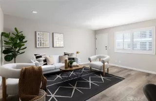 Photo #3: OC24116454 Listing 