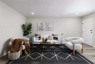 Photo #4: OC24116454 Listing 