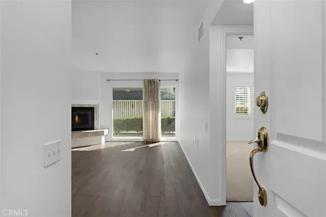 MLS: OC24119023 Condo For Sale