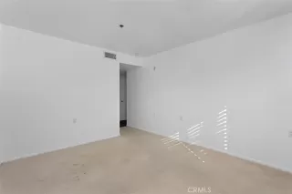 Photo #4: OC24119023 Listing 