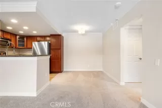 Photo #4: OC24156963 Listing