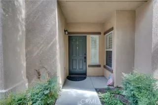 Photo #2: OC24165007 Listing