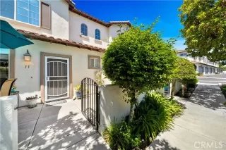 Photo #2: OC24168912 Listing 