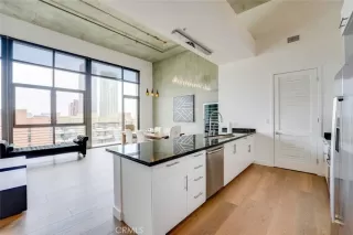 Photo #2: OC24206923 Listing 