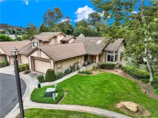 Photo #1: OC24213020 Listing 
