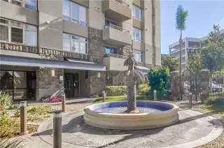 Photo #3: OC24228629 Listing