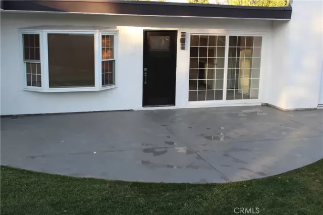 MLS: OC24245567 Condo For Sale