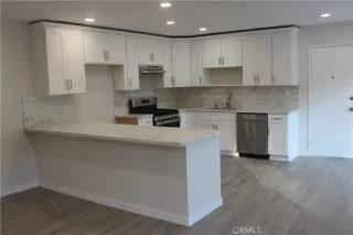 Photo #3: OC24245567 Listing