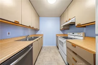 Photo #6: OC25036863 Listing 