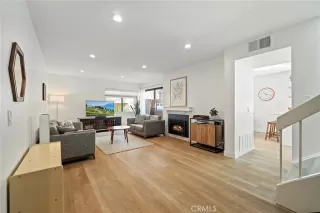 Photo #5: OC25043200 Listing