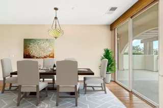 Photo #4: OC25069893 Listing 