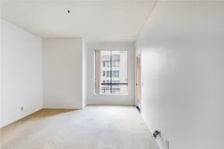 Photo #6: OC25070814 Listing 