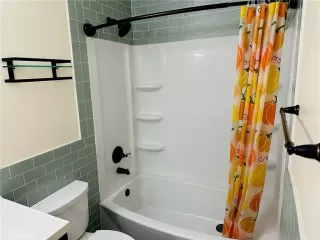 Photo #6: OC25090283 Listing 