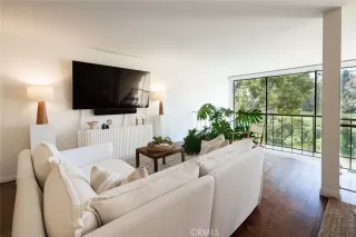 More Details about MLS # OC25103442 : 2564 NAVARRA DRIVE UNIT 108