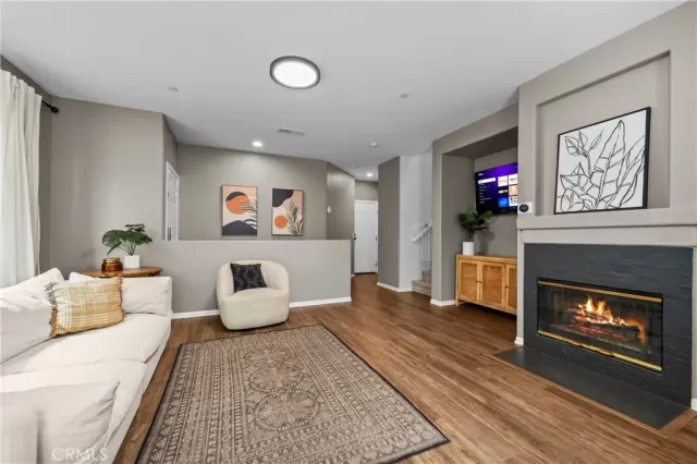 MLS: OC25106678 Condo For Sale