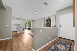 Photo #5: OC25106678 Listing 