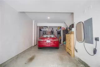 Photo #5: OC25117996 Listing