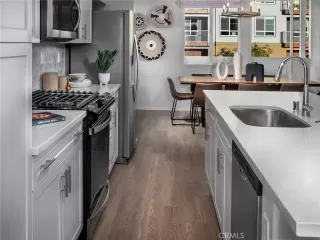 Photo #4: OC25119504 Listing