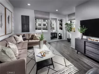 Photo #3: OC25119719 Listing 