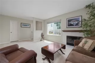 Photo #2: OC25121900 Listing