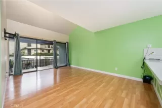 Photo #1: OC25123239 Listing