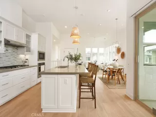 Photo #2: OC25126178 Listing