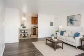 Photo #3: OC25153571 Listing 