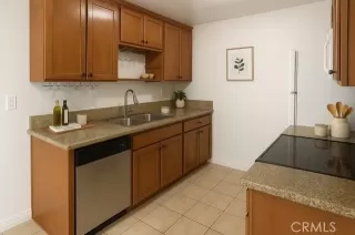 Photo #5: OC25153571 Listing 