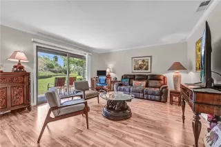 Photo #6: OC25158308 Listing 