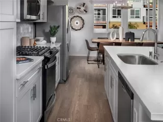 Photo #2: OC25163017 Listing 