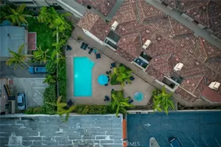 Photo #6: OC25164374 Listing