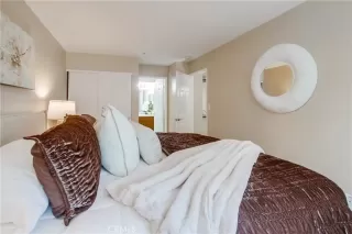 Photo #6: OC25164887 Listing 