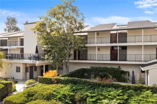 Photo #4: OC25165477 Listing 