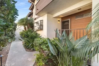 Photo #6: OC25174643 Listing 