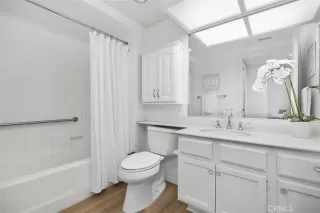 Photo #5: OC25180238 Listing 