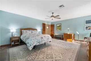 Photo #2: OC25191308 Listing 