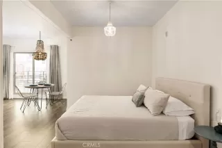 Photo #6: OC25192145 Listing 