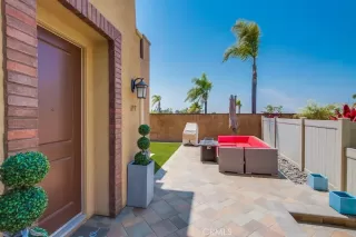 Photo #6: OC25197762 Listing 