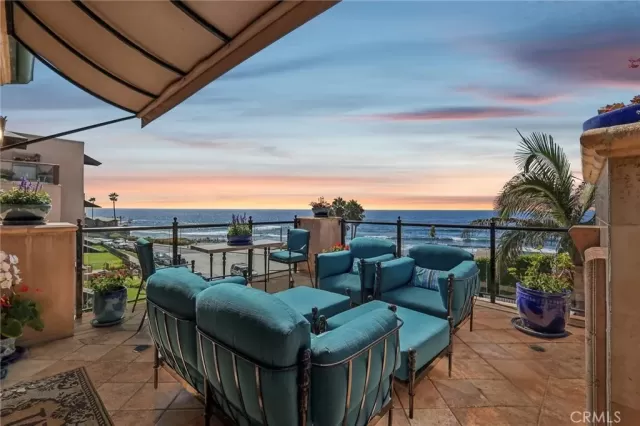 MLS: OC25203414 Condo For Sale