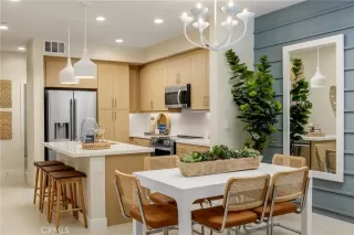 Photo #1: OC25216090 Listing 