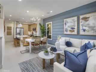 Photo #3: OC25216090 Listing 