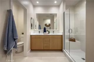 Photo #5: OC25216090 Listing 