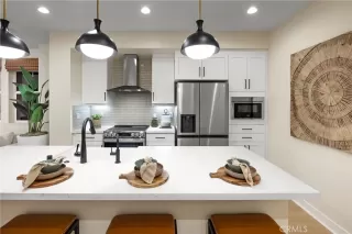 Photo #1: OC25216107 Listing