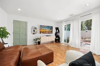 Photo #5: OC25239187 Listing 