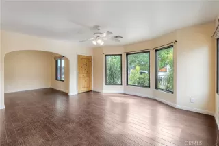 Photo #4: OC25239367 Listing 